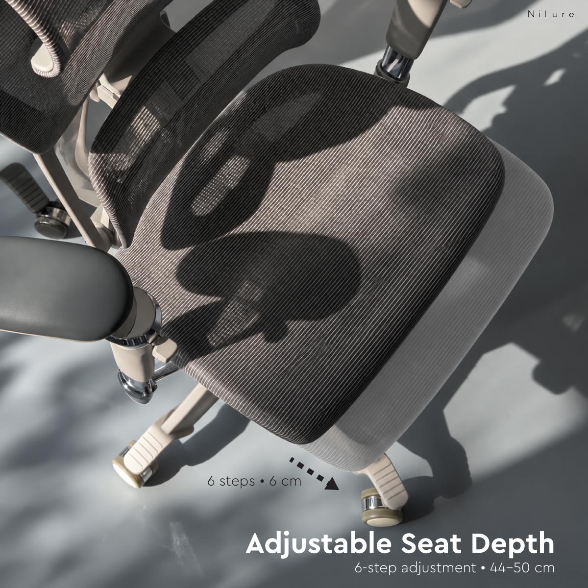 Niture SINC ergonomic chair with 6-step adjustable seat depth from 44 to 50 cm